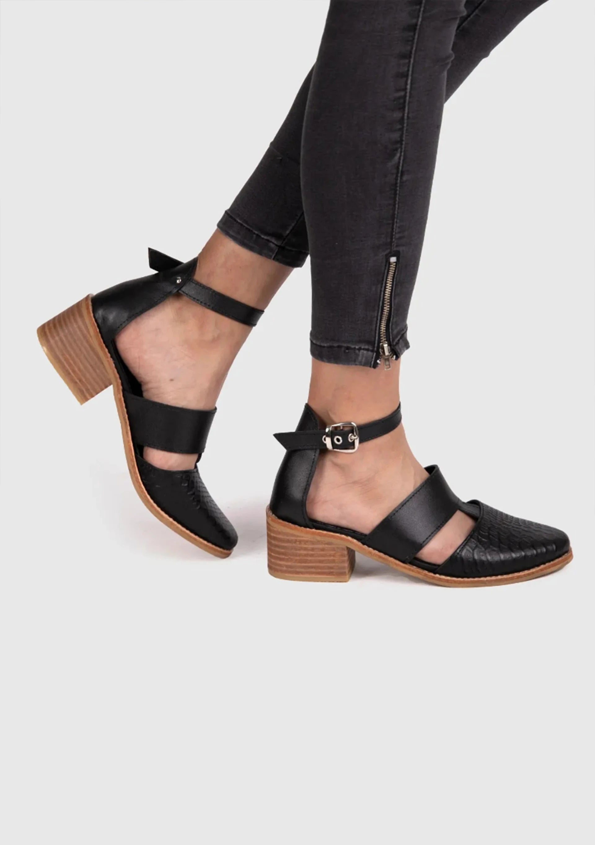Sandalias
