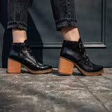 Botines Nápoles Negro Hebillas