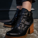 Botines Nápoles Negro Hebillas